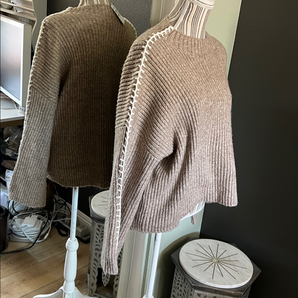 NWT Halogen Ribbed Knit Sweater XL in Taupe - Picture 9 of 11